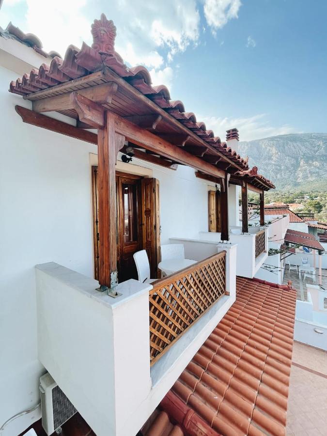 Nereides Seaside Apartment