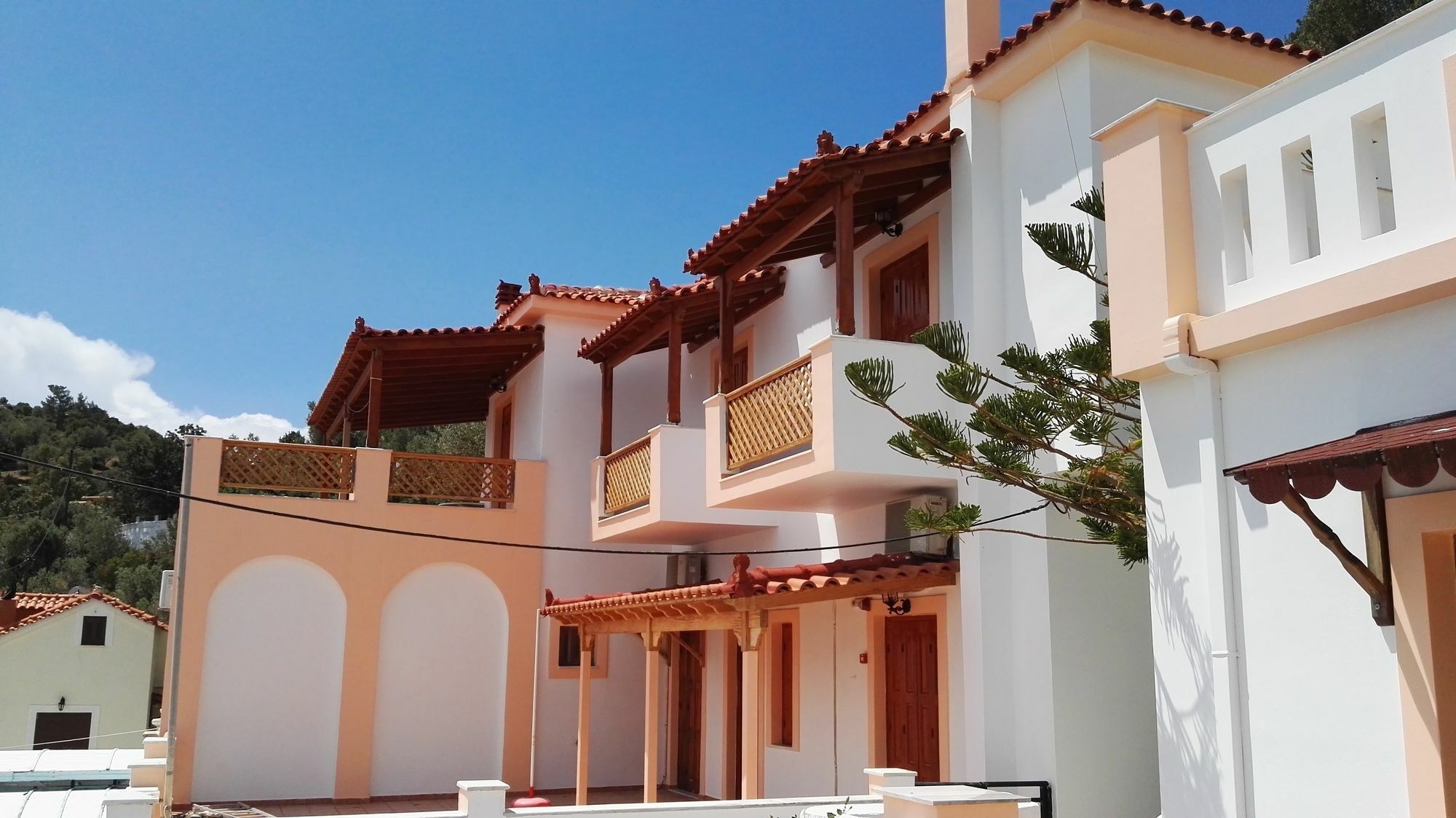 Nereides Seaside Apartment